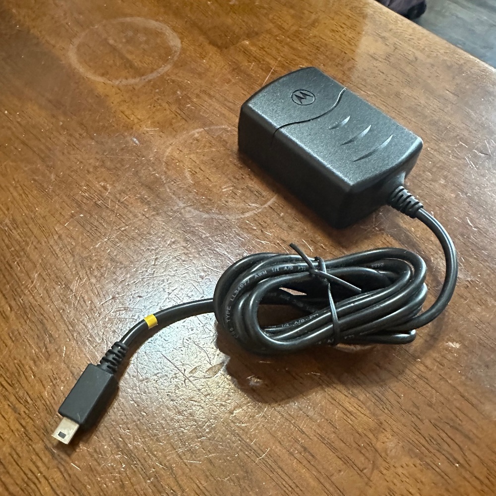USB mini B Motorola Charger